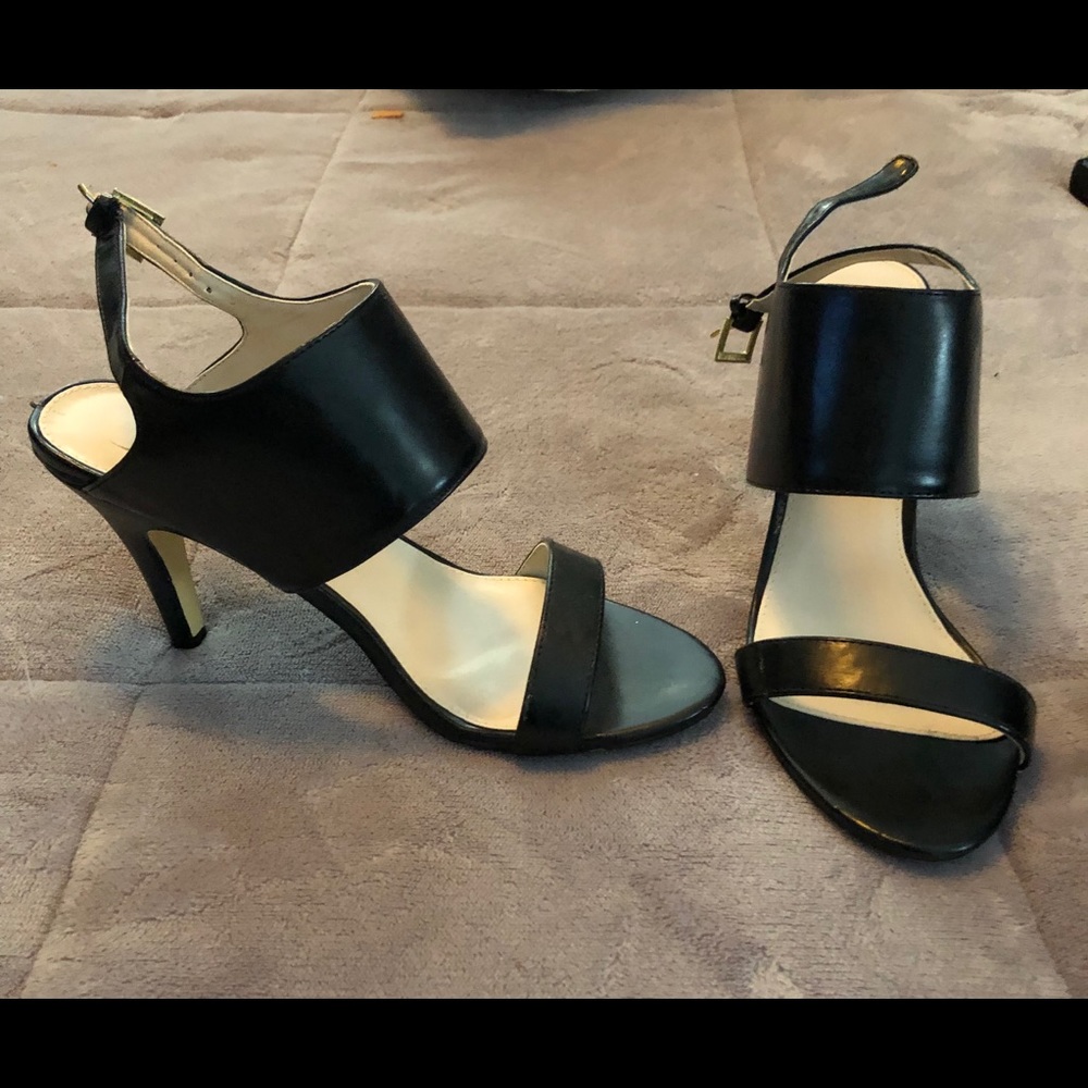 Black heels